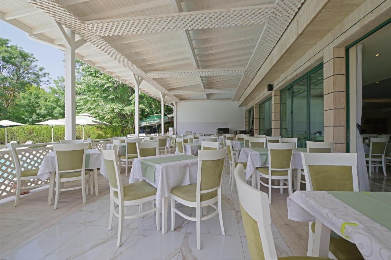 Perla Plaza Hotel Primorsko Exterior foto
