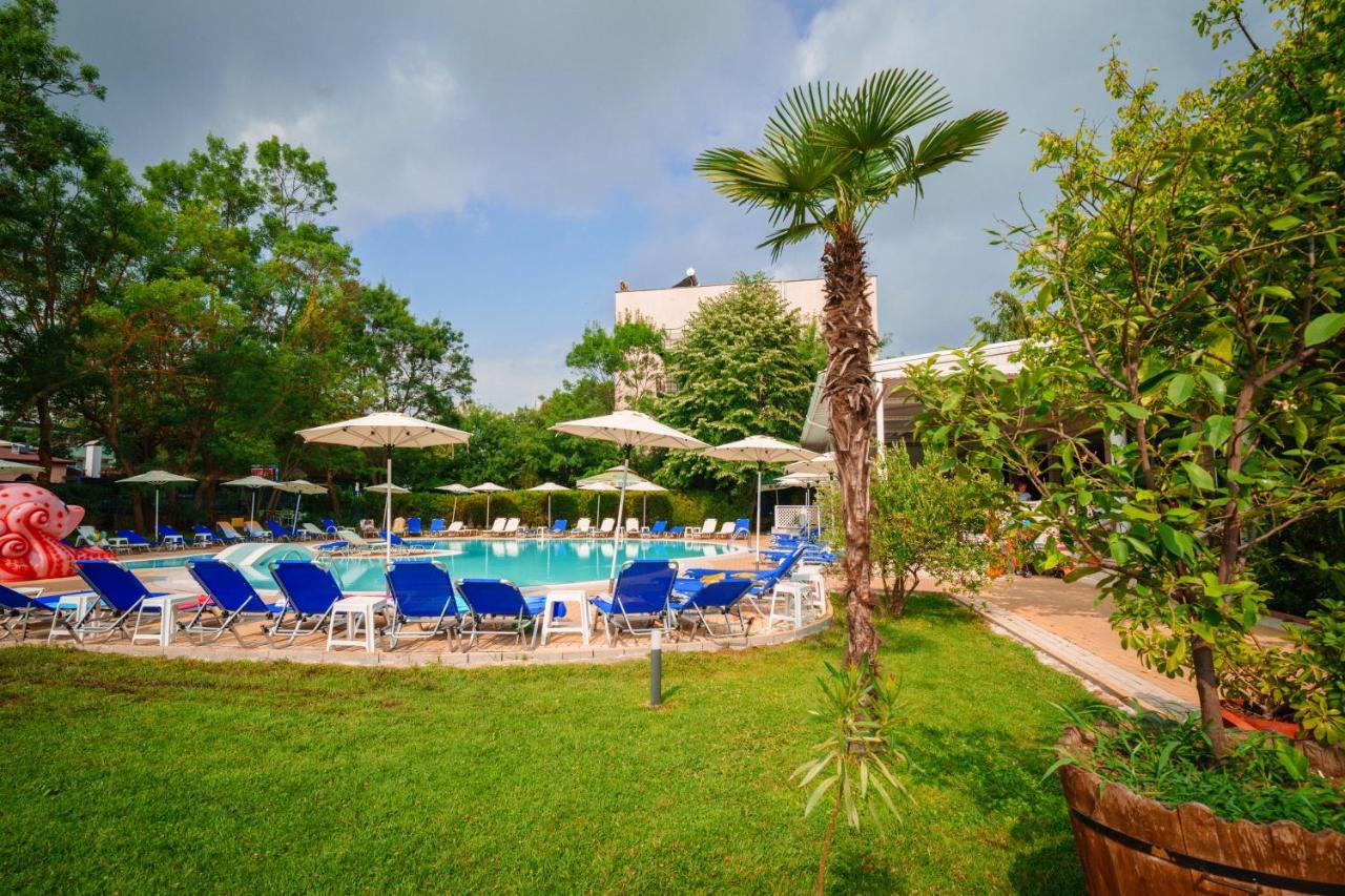 Perla Plaza Hotel Primorsko Exterior foto